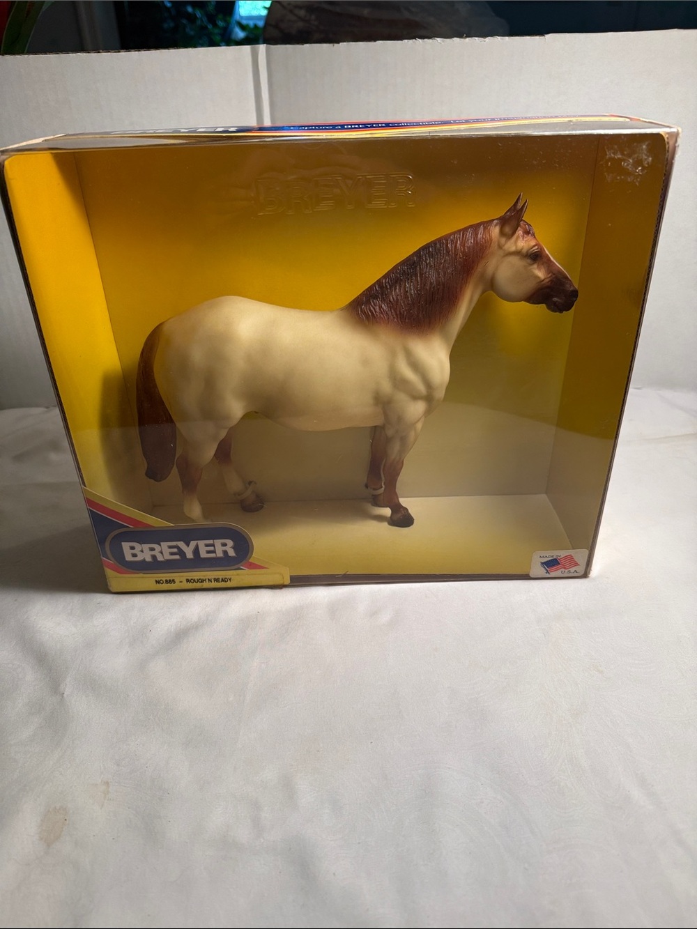 NIB Breyer Palomino Horse with Chestnut Mane and Tail Rough ‘N’ Ready #885